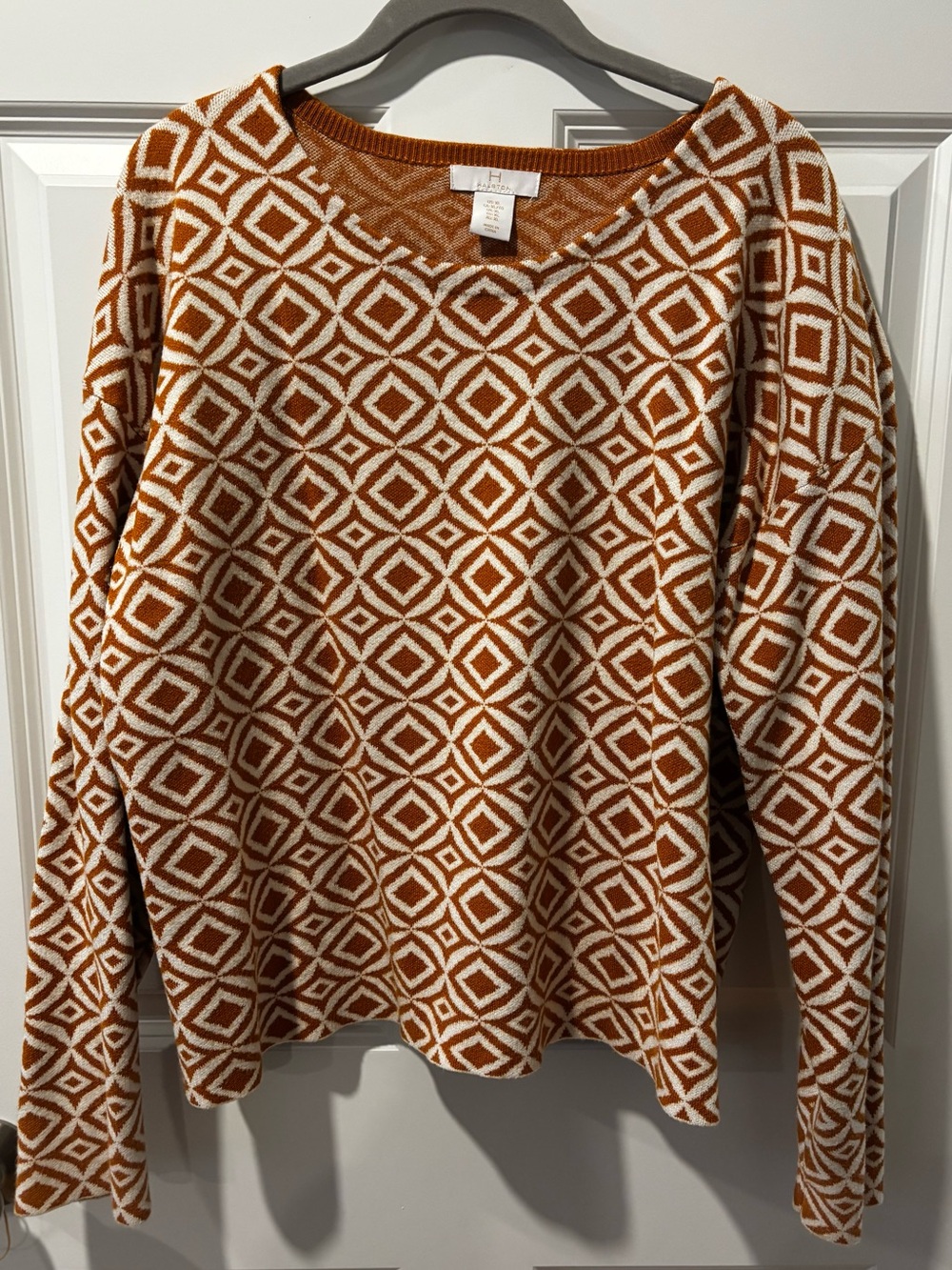 Halston Sweater XL